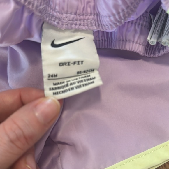 Nike Dryfit Short/Shirt Set - Picture 6 of 6